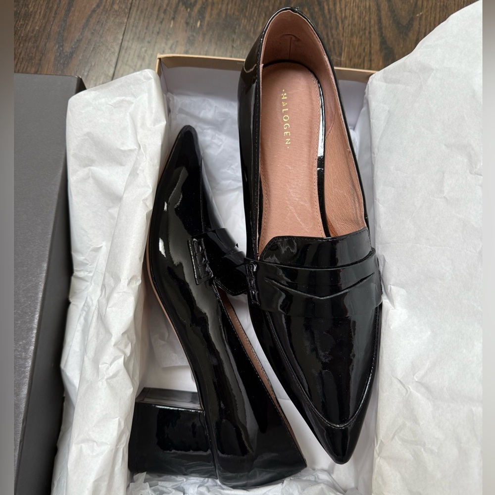 Halogen Isabelle Pointy Toe Loafer Pump